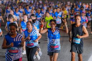 BIB: 156999, 15788, 145121, 11923
                            <button type="button" onclick="openModal(23092752)" class="btn btn-primary btn-sm float-right btn-popup" data-toggle="modal" data-target=".modal-high-quality">
                        <i class="fas fa-shopping-cart"></i> Add to Cart
                    </button>
                                            <button type="button" onclick="isThisMe(23092752, true)" class="btn btn-success btn-sm float-right btn-popup btn-isme hidden" data-toggle="tooltip" data-placement="bottom" title="นี่คือรูปของคุณใช่ไหม คลิกที่นี่เพื่อเอาเข้าอัลบั้ม">
                        <i class="fas fa-plus"></i> Add to album
                    </button>
                    <button type="button" onclick="isThisMe(23092752, false)" class="btn btn-warning btn-sm float-right btn-popup btn-isnotme hidden">
                        <i class="fas fa-ban"></i> Remove from album
                    </button>